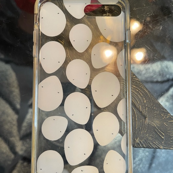 iPhone 8 Plus alien phone case - Picture 2 of 3